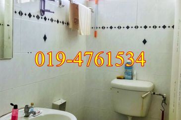 Ferringhi Delima Condominium