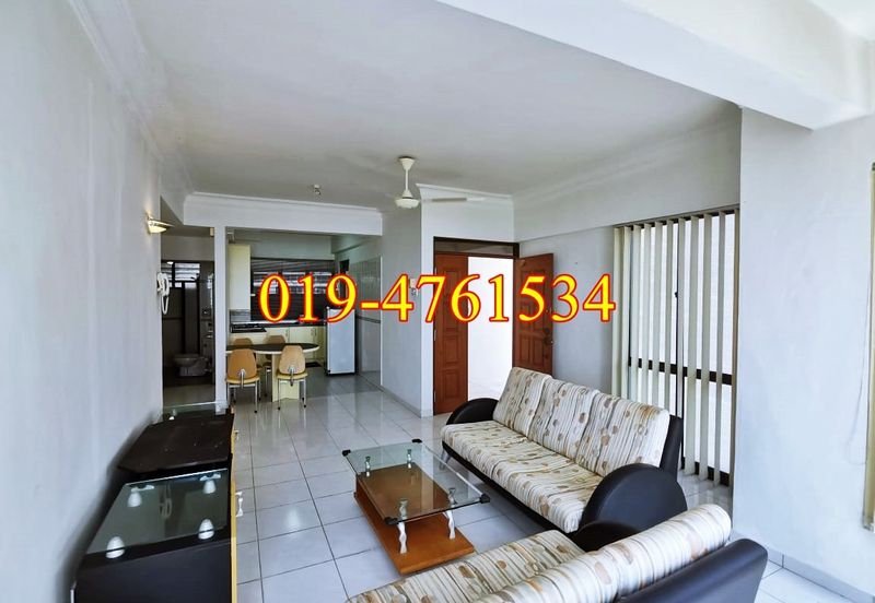 Twin Towers, Ratu Mutiara