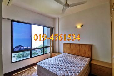 Twin Towers, Ratu Mutiara