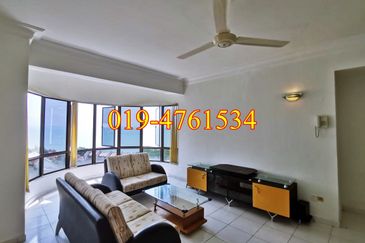 Twin Towers, Ratu Mutiara