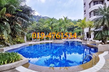 Twin Towers, Ratu Mutiara