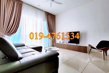 Queens Residences @ Queens Waterfront