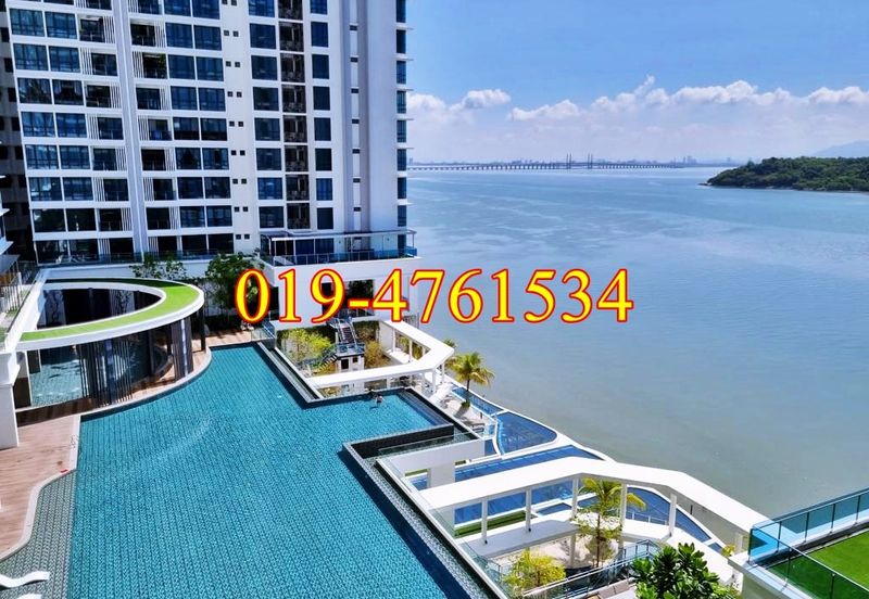 Queens Residences @ Queens Waterfront