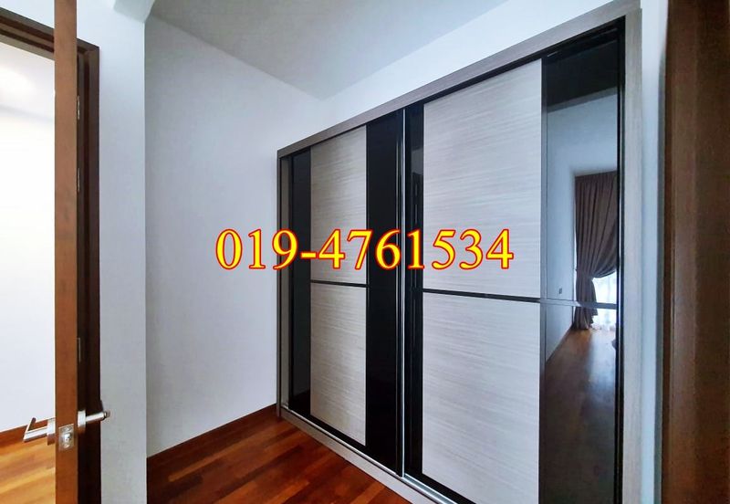 Queens Residences @ Queens Waterfront