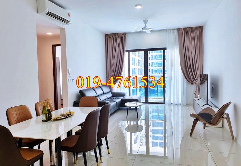 Queens Residences @ Queens Waterfront