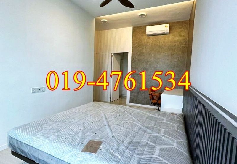 Queens Residences @ Queens Waterfront