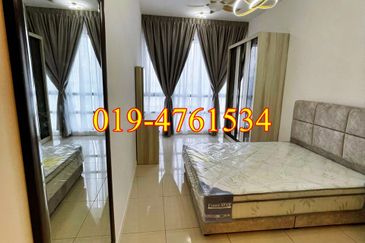 Queens Residences @ Queens Waterfront