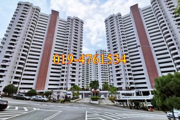 Twin Towers, Ratu Mutiara