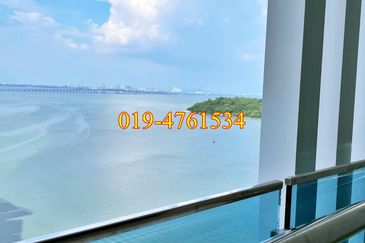 Queens Residences @ Queens Waterfront