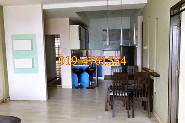 Coastal Tower, Ratu Mutiara