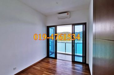 Queens Residences Q2