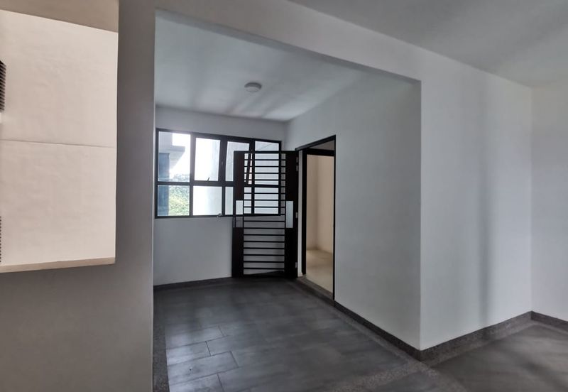 Queens Residences Q2