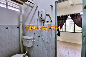 Taman Cemerlang, Jelutong