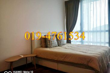 Queens Residences @ Queens Waterfront