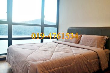 Queens Residences @ Queens Waterfront