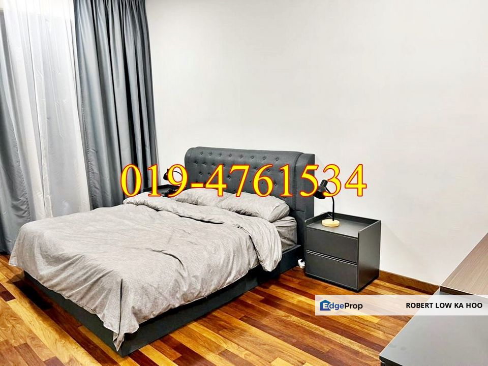 Seaview and Swimming Pool View : QUEENS RESIDENCES in Sungai Nibong ( For Rent ), Penang, Sungai Nibong