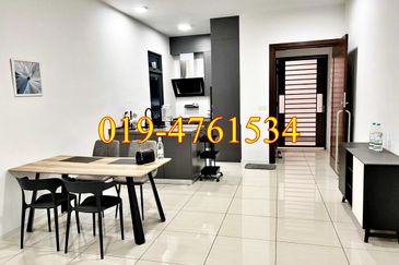 Queens Residences @ Queens Waterfront