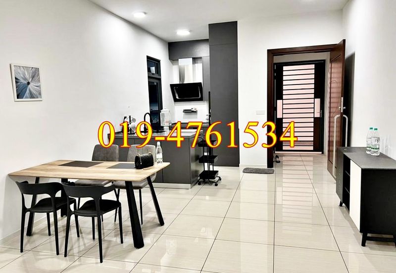 Queens Residences @ Queens Waterfront