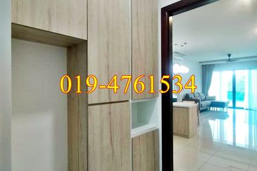 Queens Residences @ Queens Waterfront