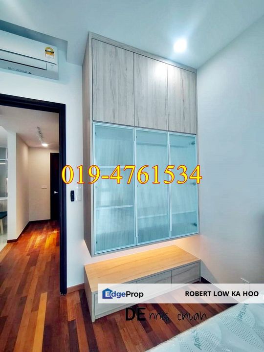 Seaview and Swimming Pool View : QUEENS RESIDENCES in Sungai Nibong ( For Rent ), Penang, Sungai Nibong
