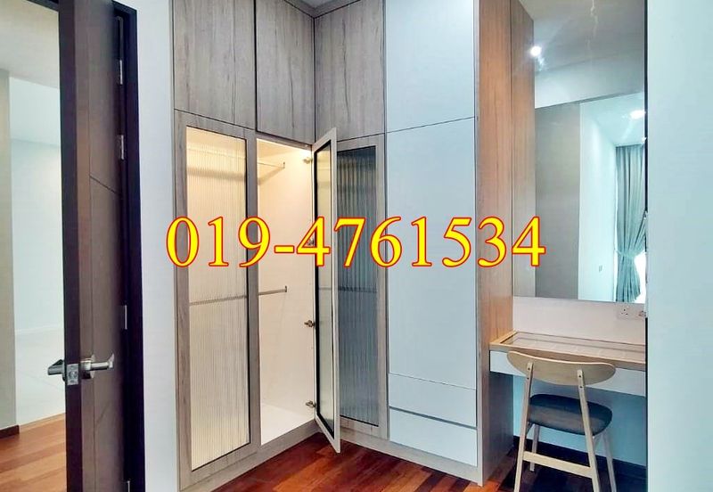 Queens Residences @ Queens Waterfront