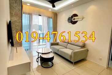 Queens Residences @ Queens Waterfront