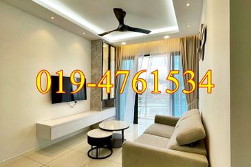 Queens Residences @ Queens Waterfront