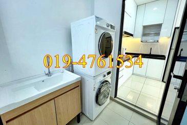 Queens Residences @ Queens Waterfront