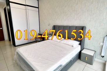 Queens Residences @ Queens Waterfront