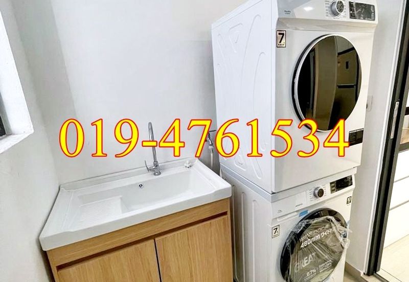 Queens Residences @ Queens Waterfront