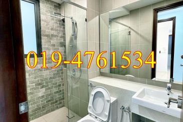 Queens Residences @ Queens Waterfront