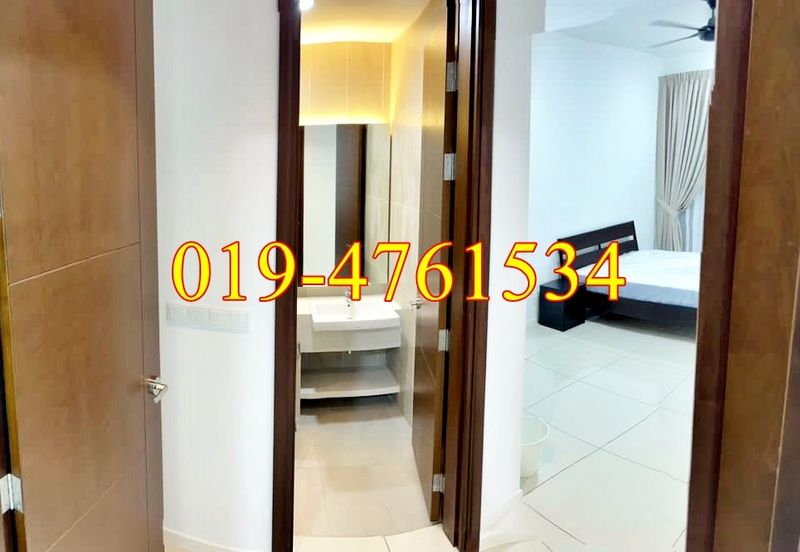 Queens Residences @ Queens Waterfront