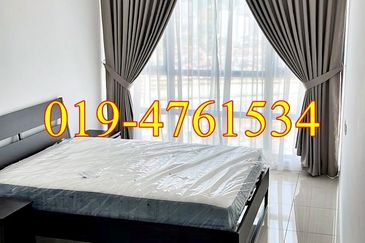 Queens Residences @ Queens Waterfront