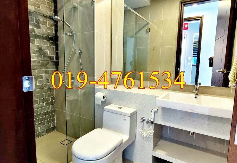 Queens Residences @ Queens Waterfront