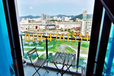 Queens Residences @ Queens Waterfront