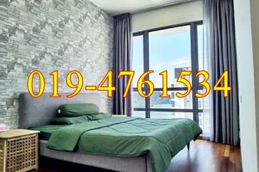 Queens Residences @ Queens Waterfront