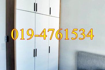 Queens Residences @ Queens Waterfront