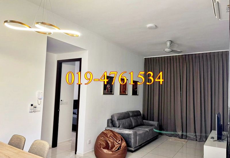 Queens Residences @ Queens Waterfront