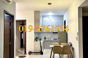 Queens Residences @ Queens Waterfront