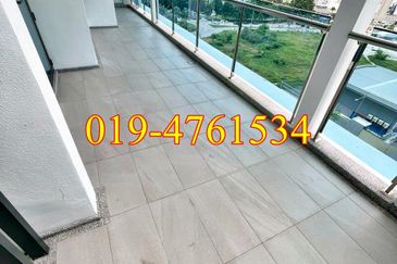 Queens Residences @ Queens Waterfront