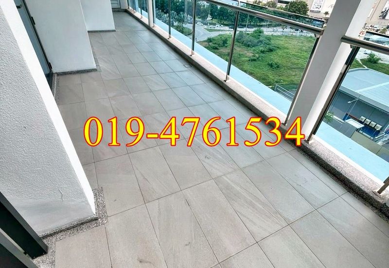 Queens Residences @ Queens Waterfront