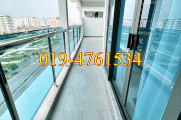 Queens Residences @ Queens Waterfront