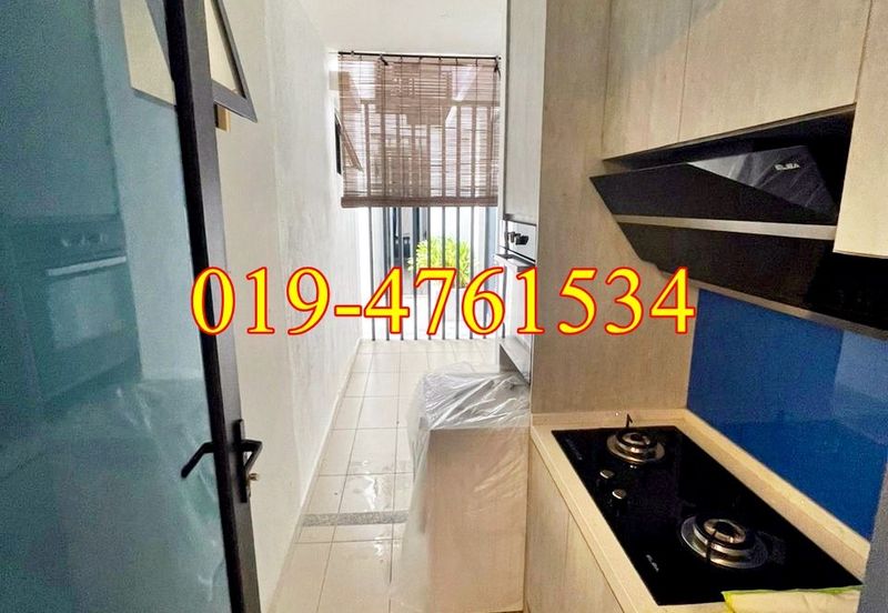 Queens Residences @ Queens Waterfront