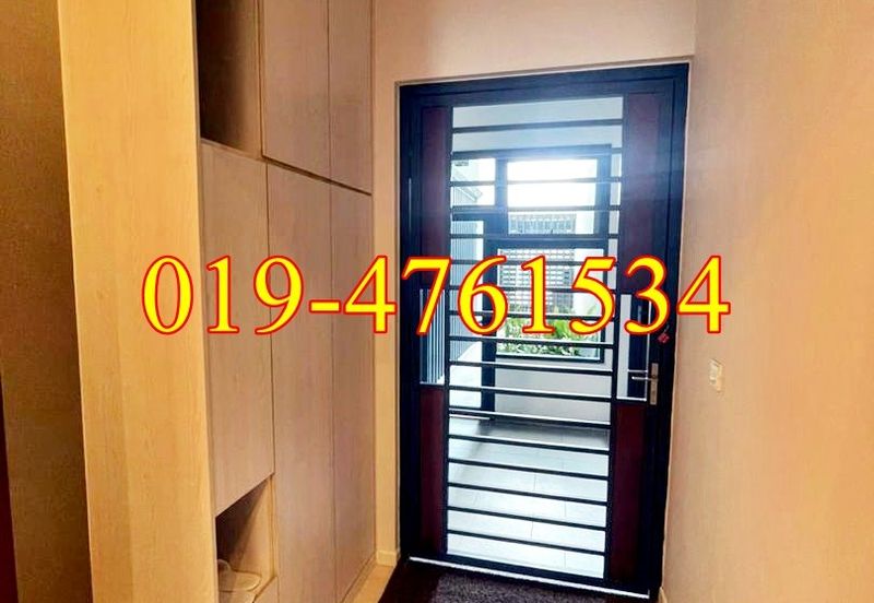 Queens Residences @ Queens Waterfront