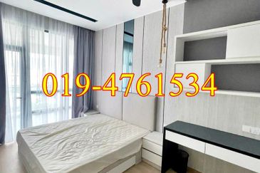 Queens Residences @ Queens Waterfront