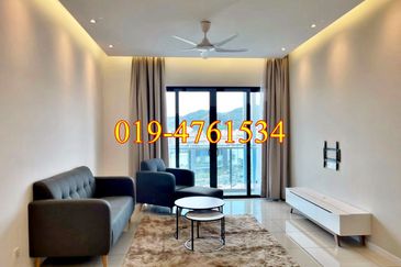 Queens Residences @ Queens Waterfront