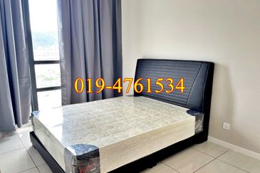 Queens Residences @ Queens Waterfront