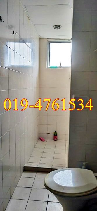 Fully Renovated : SYMPHONY PARK Condominium in Jelutong ( For Rent ), Penang, Jelutong