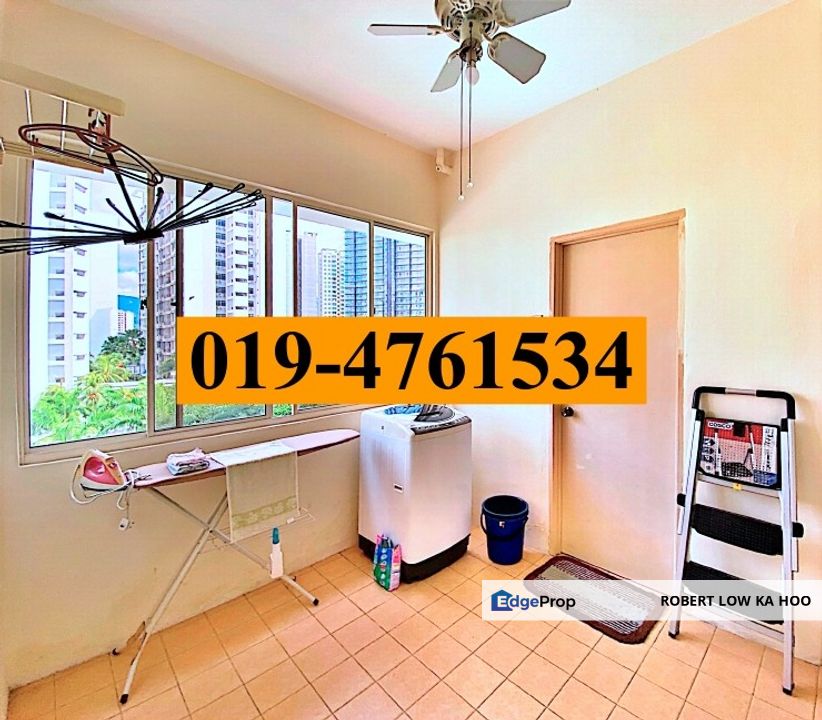 Corner Unit : PUTRA MARINE Condominium in Sungai Nibong ( For Sale ), Penang, Sungai Nibong