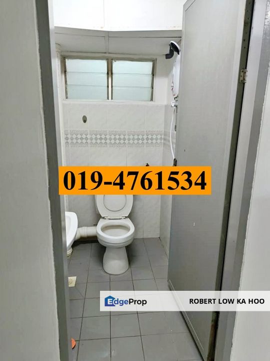 Partly Furnished : TAMAN KRISTAL Condominium in Tanjung Tokong ( For Rent ), Penang, Tanjung Tokong